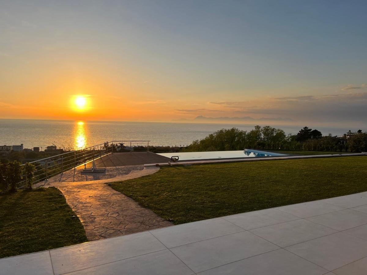 A La Puesta Del Sol Bed & Breakfast Agropoli Exterior photo